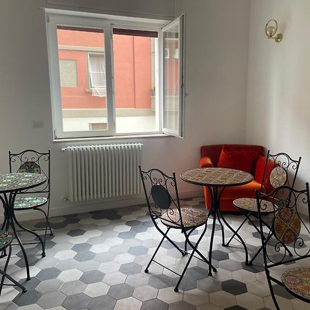 バーリ Chiesa Russa Bed & Breakfast エクステリア 写真