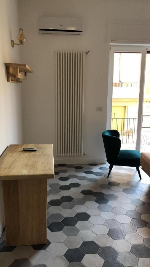 バーリ Chiesa Russa Bed & Breakfast エクステリア 写真