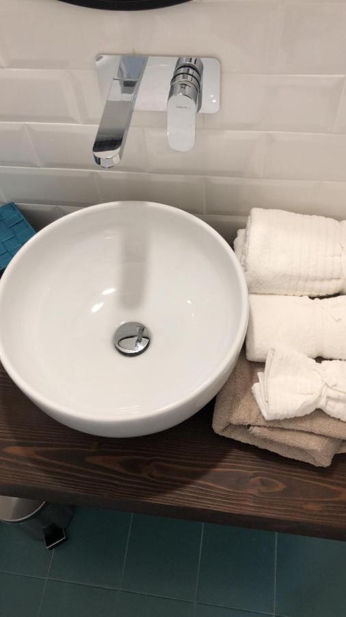 バーリ Chiesa Russa Bed & Breakfast エクステリア 写真