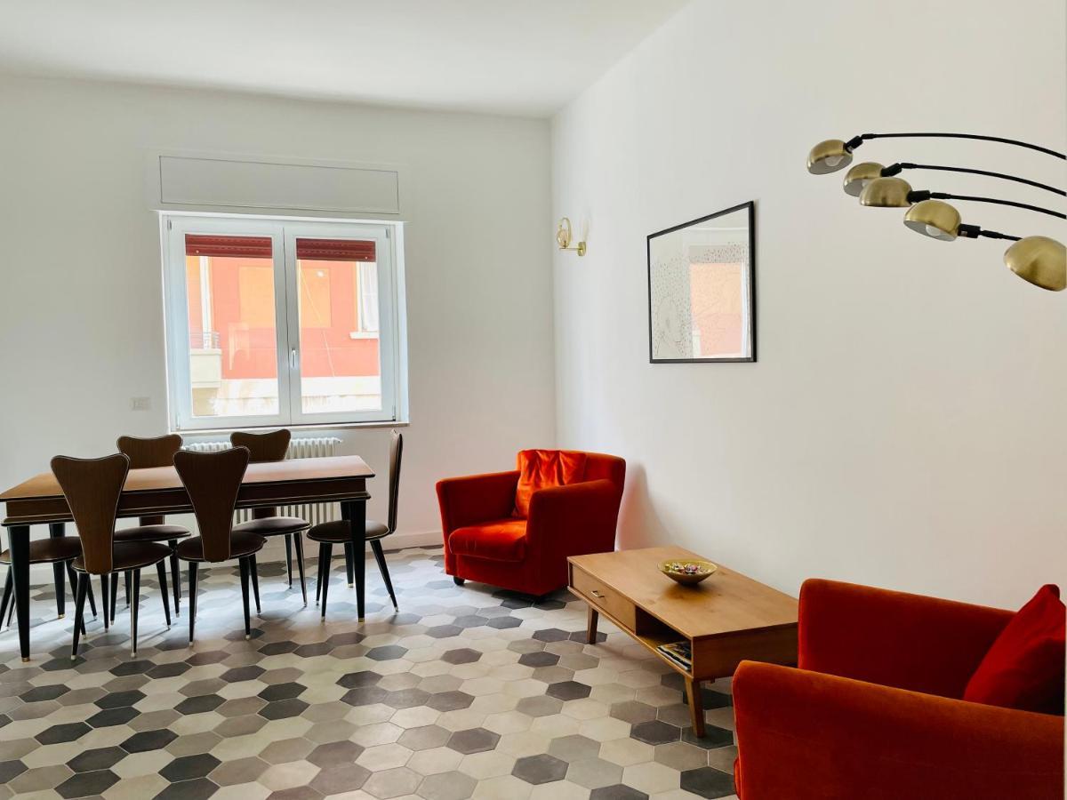 バーリ Chiesa Russa Bed & Breakfast エクステリア 写真