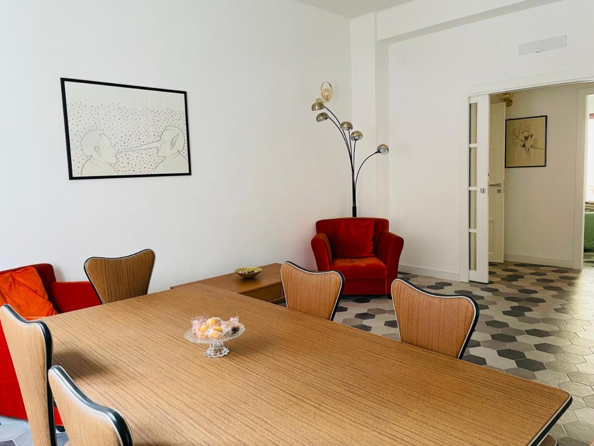 バーリ Chiesa Russa Bed & Breakfast エクステリア 写真