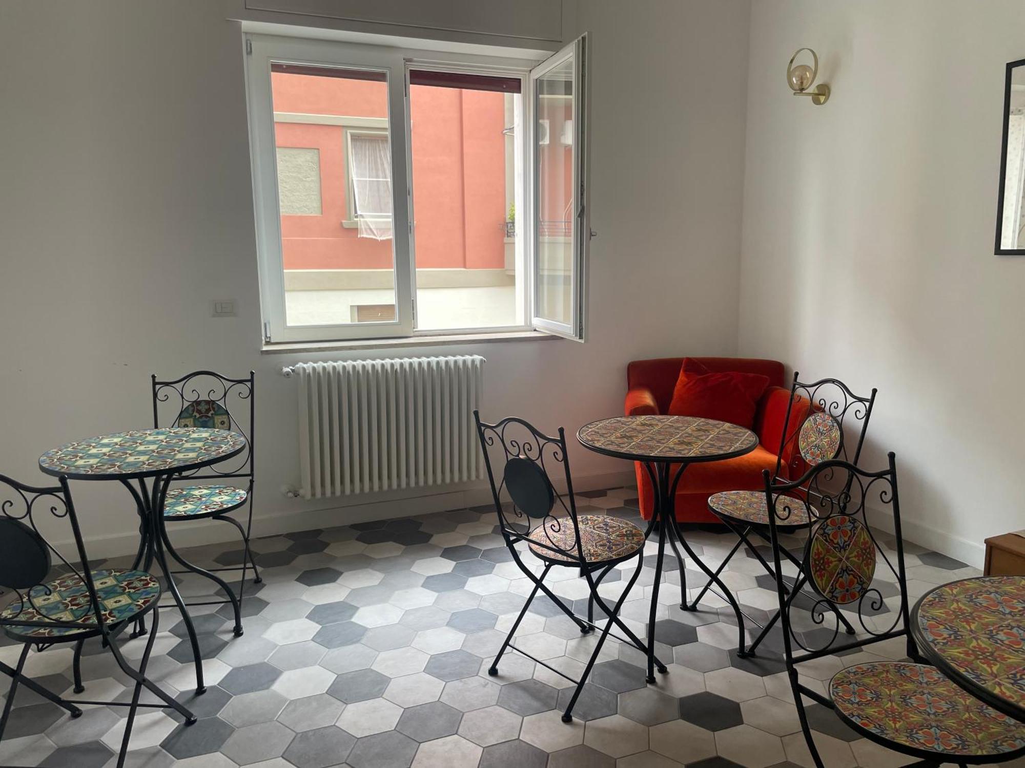 バーリ Chiesa Russa Bed & Breakfast エクステリア 写真